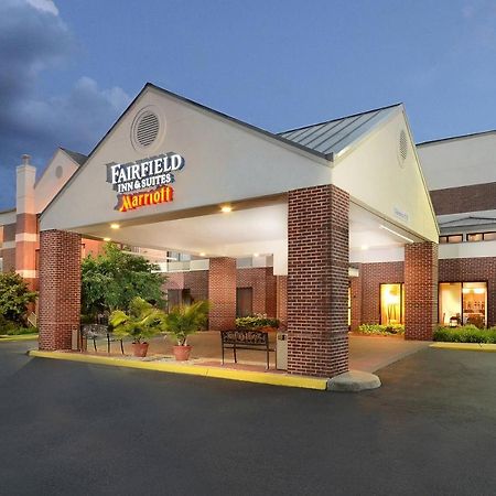 Fairfield Inn & Suites By Marriott Charlottesville North Экстерьер фото